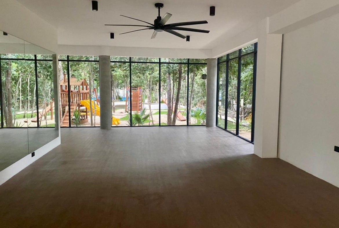 En venta terreno habitacional en residencial con amenidades en Cancún, ideal para un hogar en cancun