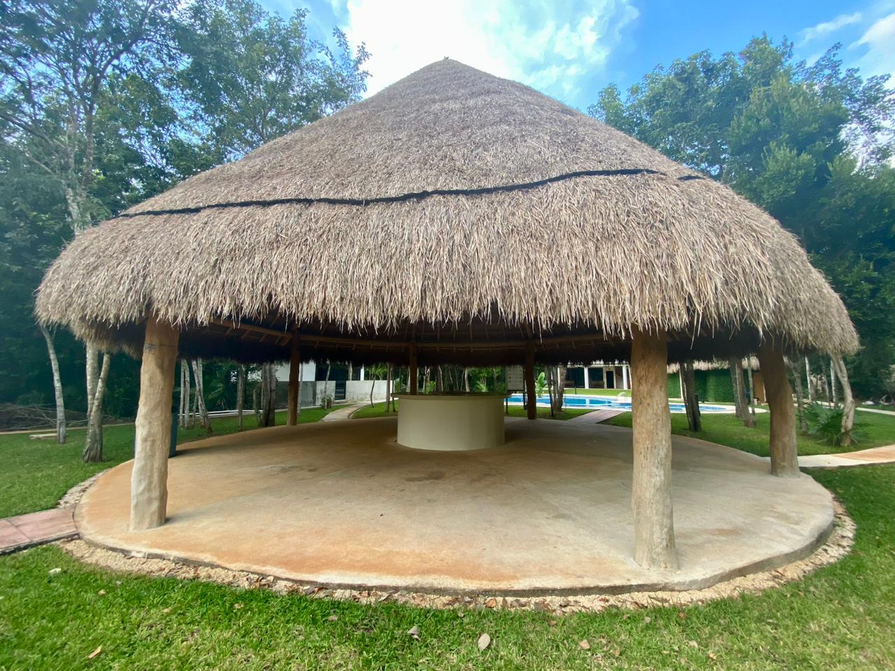 En venta terreno habitacional en residencial con amenidades en Cancún, ideal para un hogar en cancun
