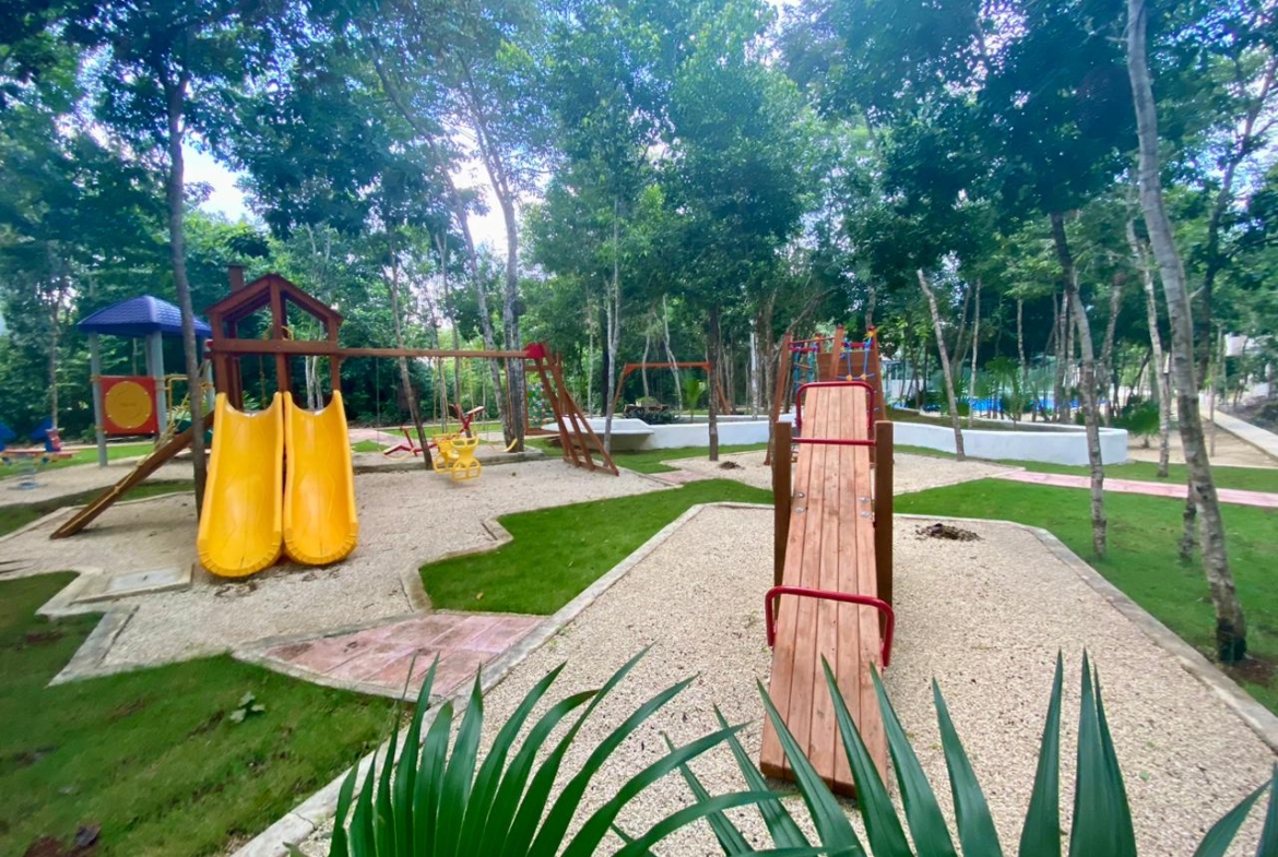 En venta terreno habitacional en residencial con amenidades en Cancún, ideal para un hogar en cancun