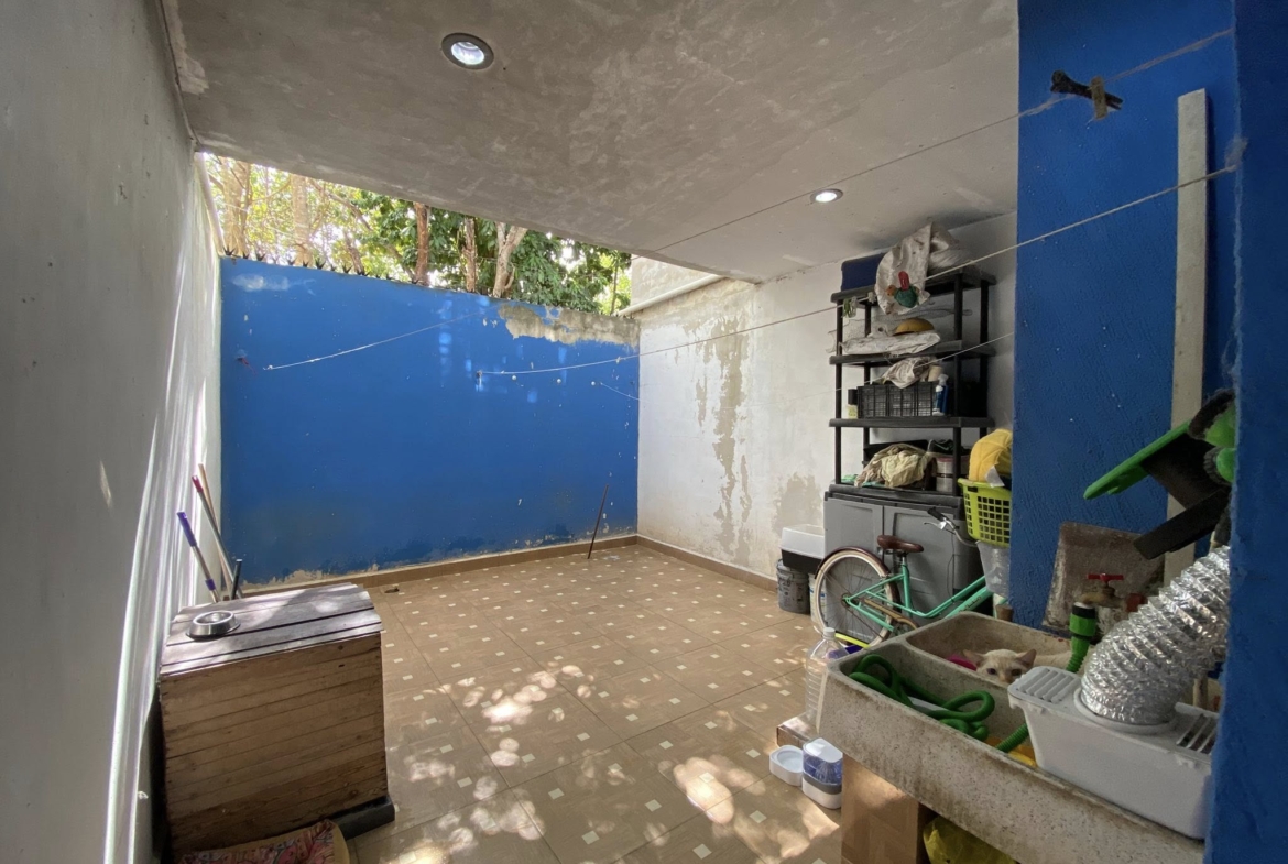 VENTA DE CASA EN ANDALUCIA CANCUN, UBICADA EN EL POLIGONO SUR DE CANCUN