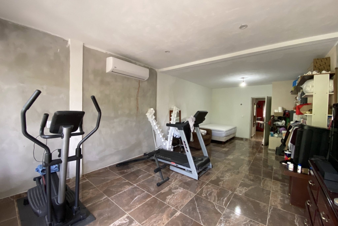 VENTA DE CASA EN ANDALUCIA CANCUN, UBICADA EN EL POLIGONO SUR DE CANCUN