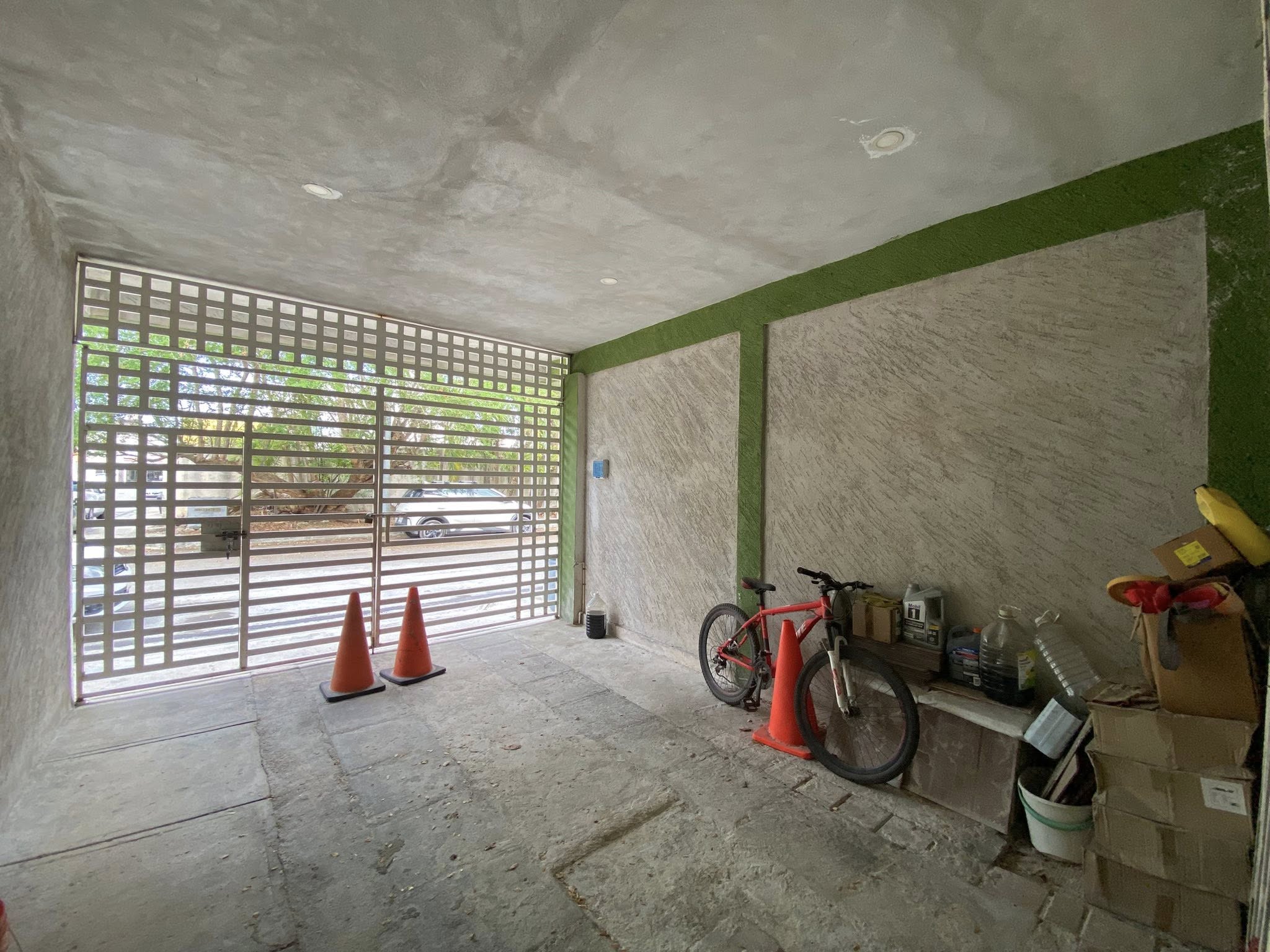 VENTA DE CASA EN ANDALUCIA CANCUN, UBICADA EN EL POLIGONO SUR DE CANCUN