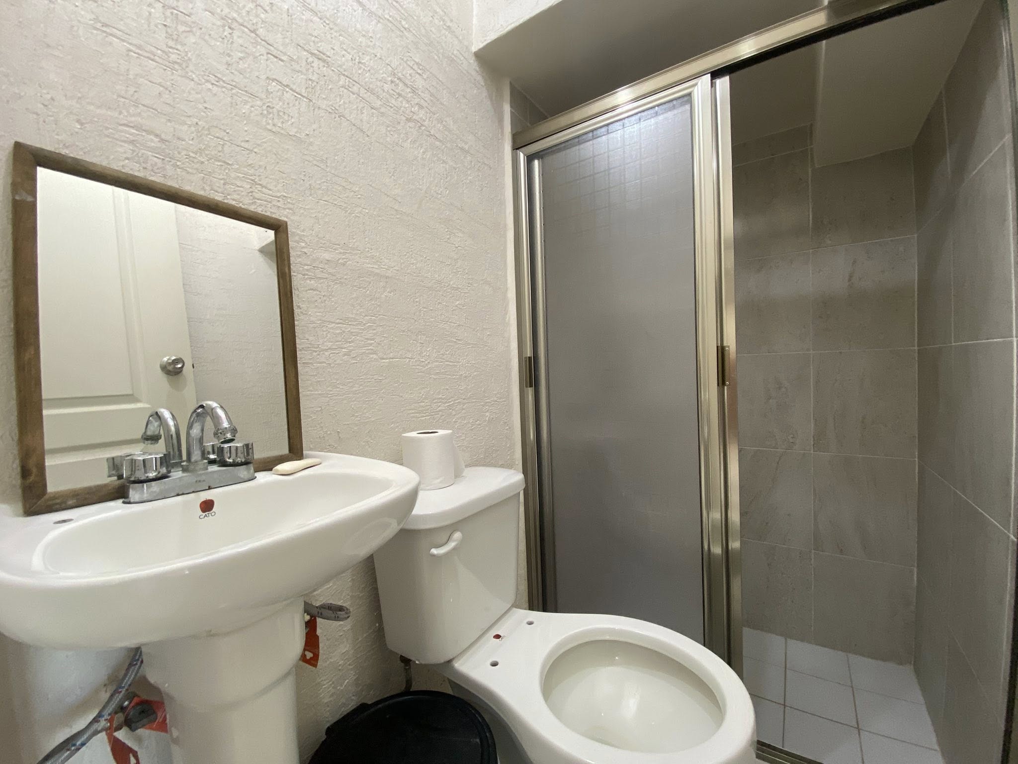 EN RENTA CASA AMUEBLADA EN CANCUN, EN PRIVADA CON ALBERCA Y AMENIDADES EN CANCUN. CASA EN RENTA CON MUEBLES EN CANCUN. CASA AMUEBLADA EN CANCUN