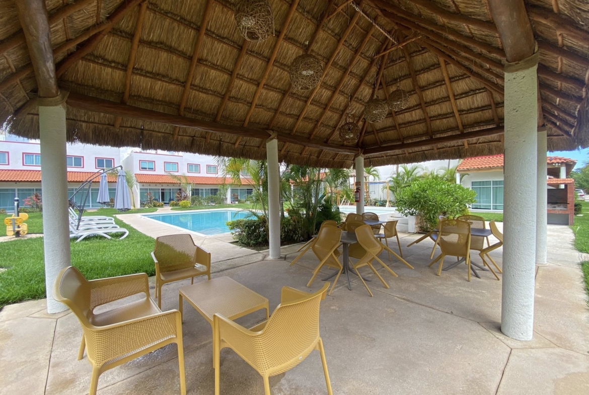 EN RENTA CASA AMUEBLADA EN CANCUN, EN PRIVADA CON ALBERCA Y AMENIDADES EN CANCUN. CASA EN RENTA CON MUEBLES EN CANCUN. CASA AMUEBLADA EN CANCUN