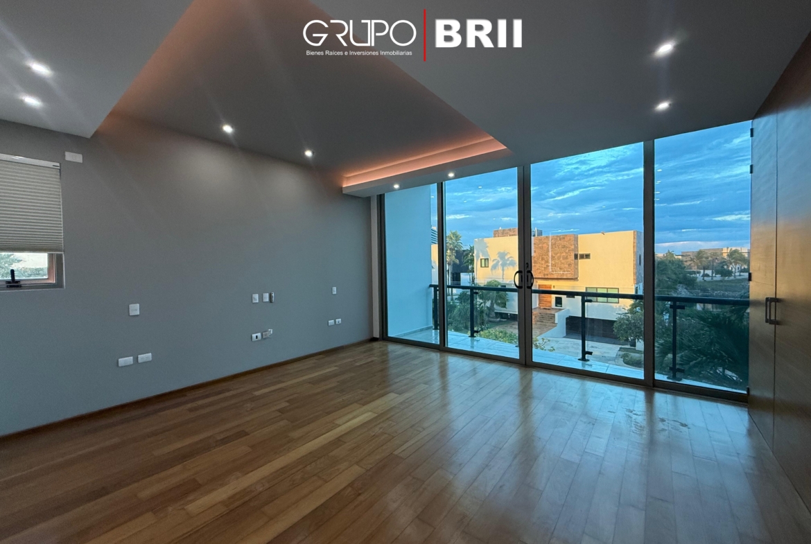 Recámara en una casa de lujo en Puerto Cancún