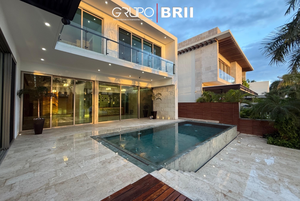 Residencia en venta en Puerto Cancún