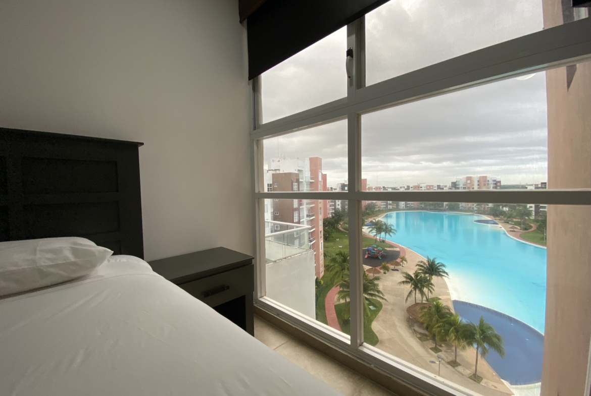 Recámara principal del departamento y amenidades de Dream Lagoon Cancún