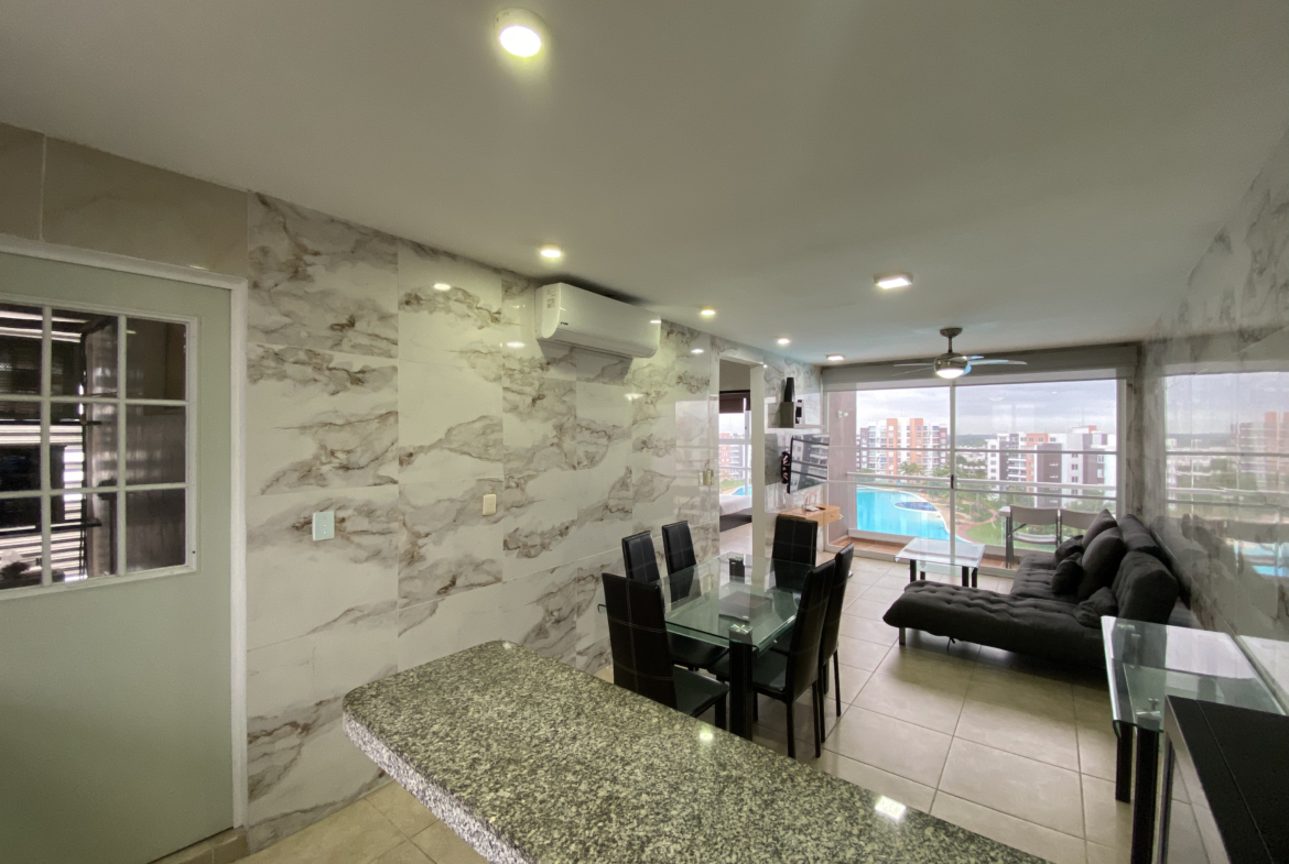 Sala y comedor del departamento en Dream Lagoons, Cancún