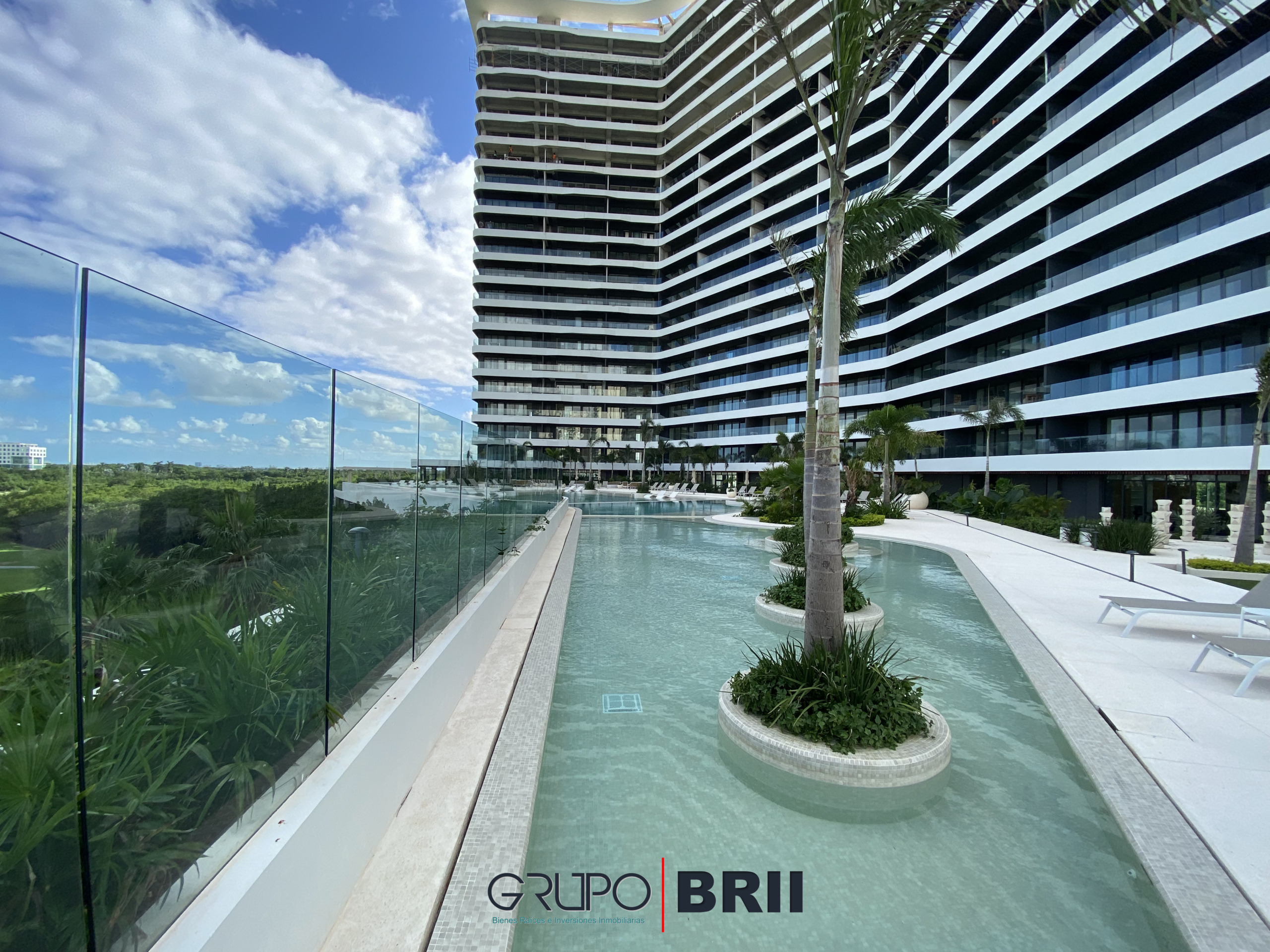 Amenidades en Woha Puerto Cancún, en venta.