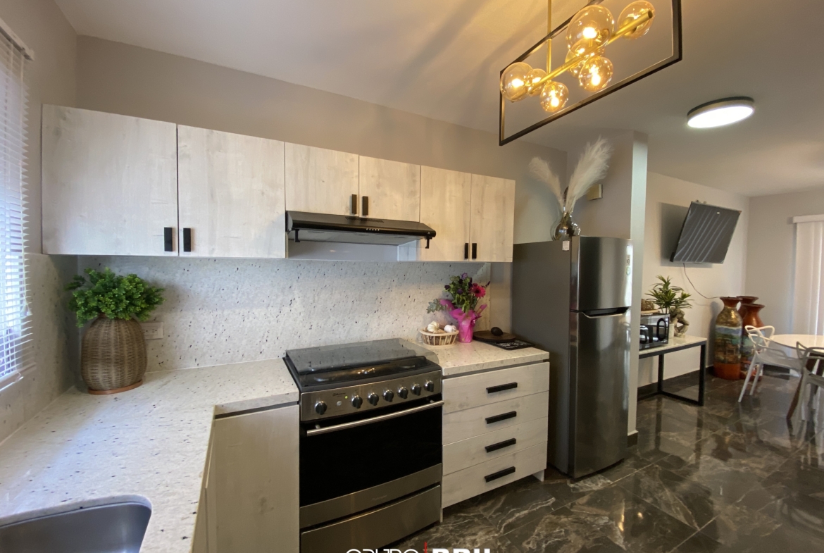 EN VENTA CASA EN CANCÚN. QUINTAS ALMENA. 3 RECÁMARAS. OPORTUNIDAD EN VENTA CANCÚN. OPORTUNIDAD DE INVERSIÓN. COCINA DE LUJO