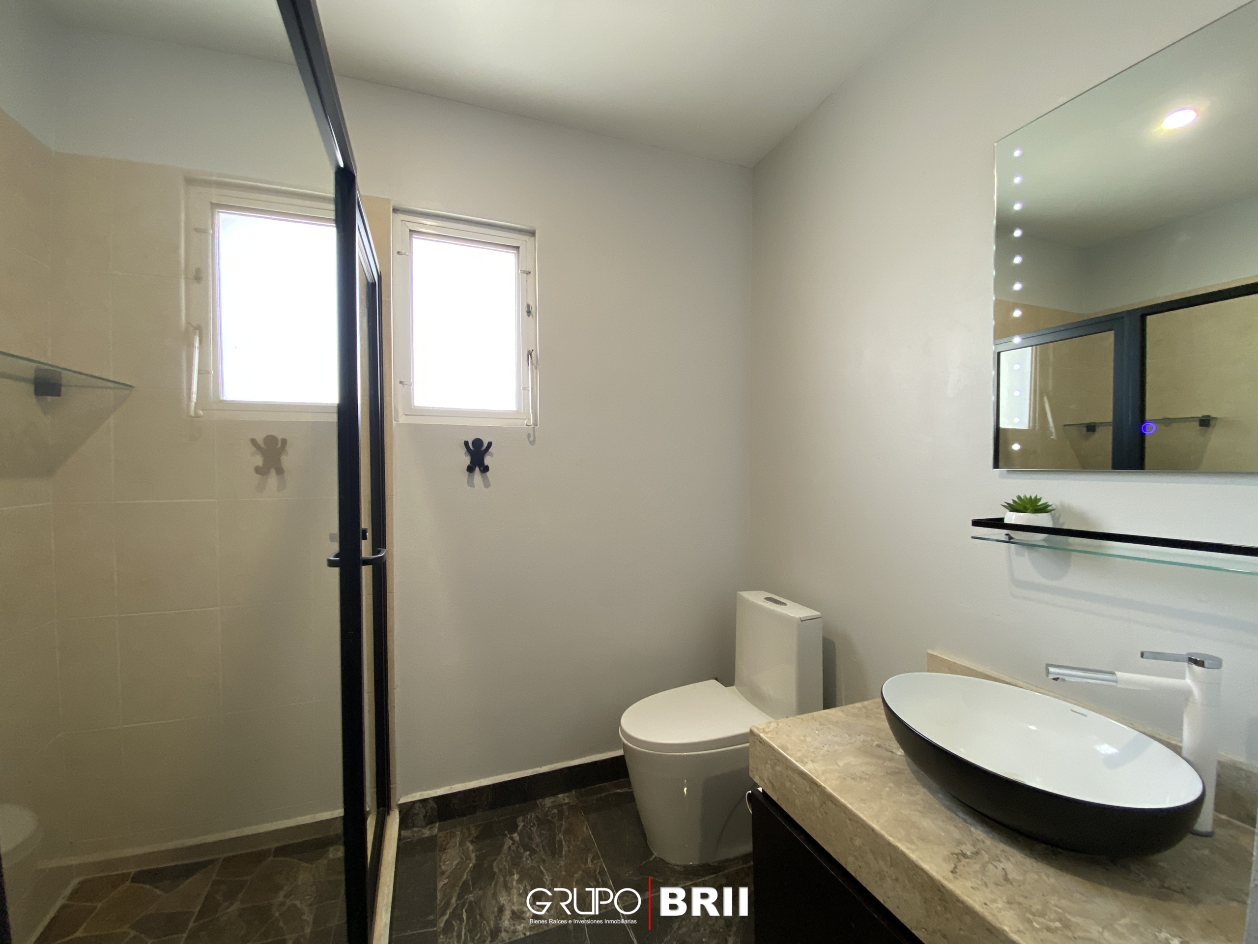 EN VENTA CASA EN CANCÚN. QUINTAS ALMENA. 3 RECÁMARAS. OPORTUNIDAD EN VENTA CANCÚN. OPORTUNIDAD DE INVERSIÓN. BAÑO PRIVADO DE RECAMARA PRINCIPAL