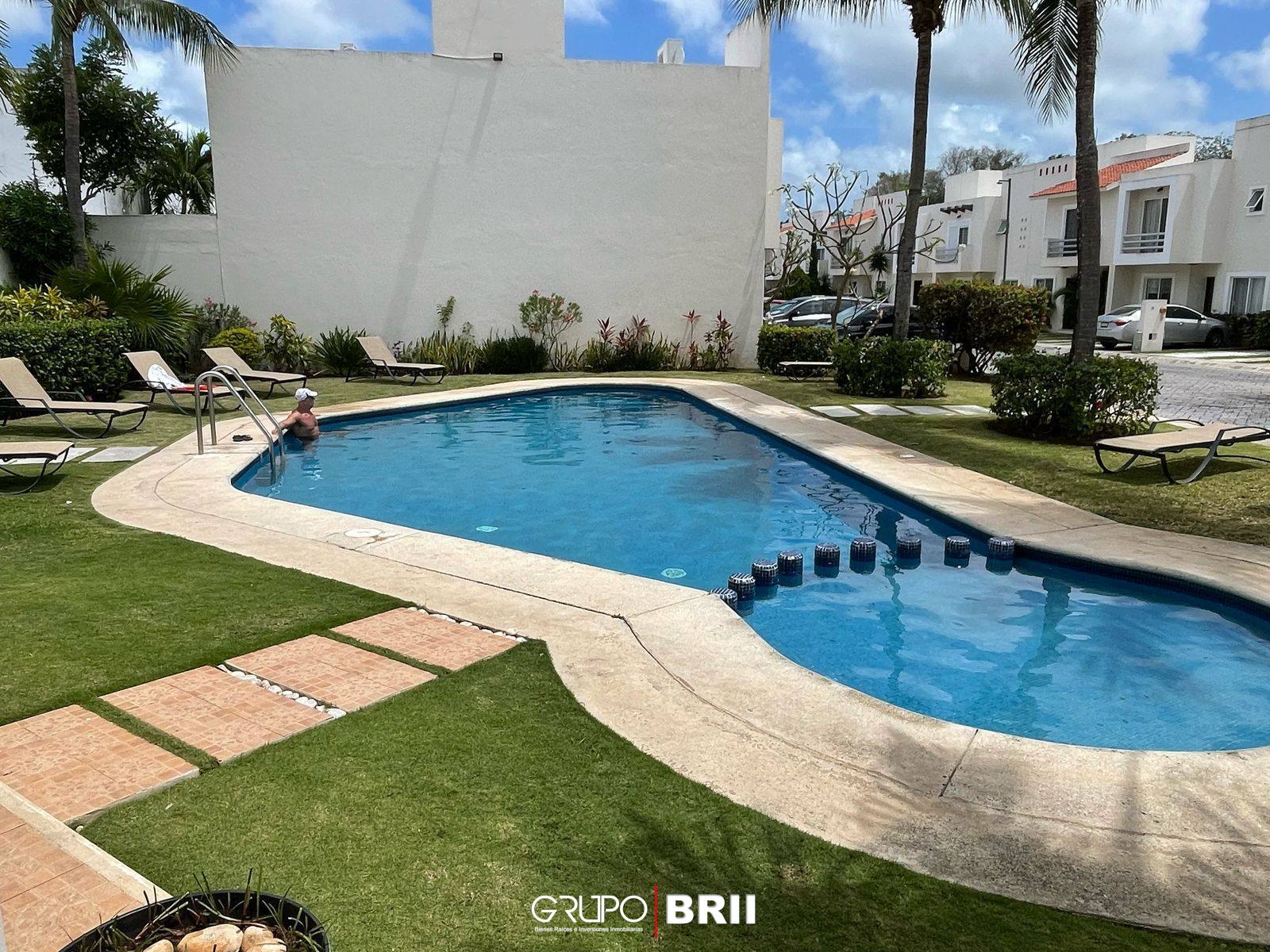 EN VENTA CASA EN CANCÚN. QUINTAS ALMENA. 3 RECÁMARAS. OPORTUNIDAD EN VENTA CANCÚN. OPORTUNIDAD DE INVERSIÓN. AMENIDADES CON ALBERCA