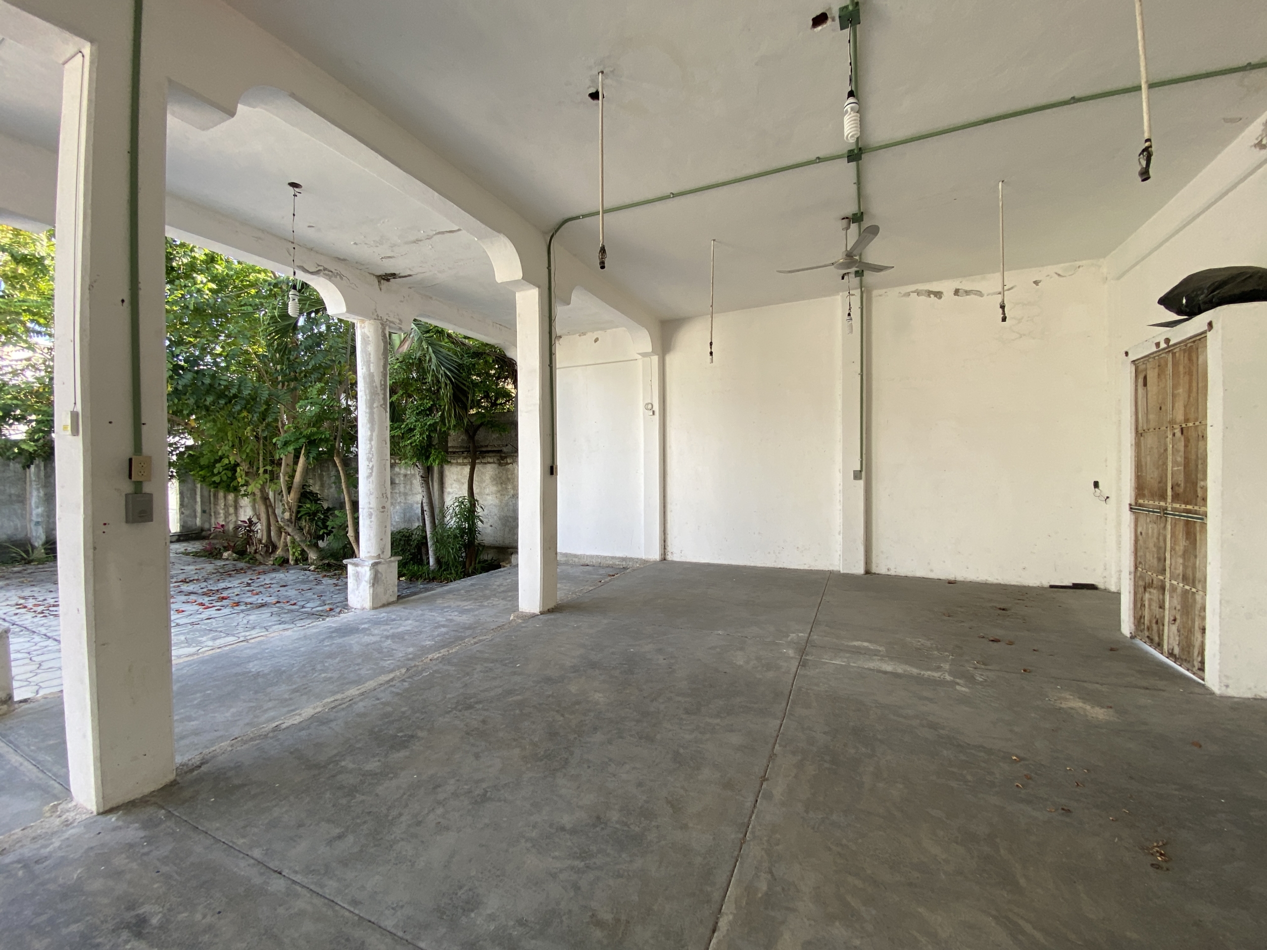 PROPIEDAD COMERCIAL EN VENTA EN CANCÚN. VISTA INTERIOR 2